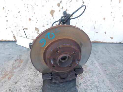 Used Left front steering knuckle LANCIA YPSILON (312_) 1.2 (312.PXA1A, 312.YXA1A) (69 hp) 28619017