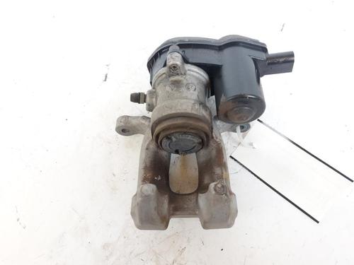 Used Right front brake caliper Right front brake caliper 19582443 19582443