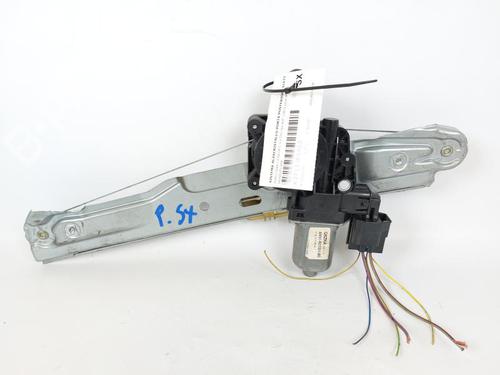 Moteur de lève-vitre arrière gauche FORD C-MAX II (DXA/CB7, DXA/CEU) 2.0 TDCi | BP15172387E23