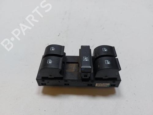 Used Left front window switch FIAT PUNTO EVO (199_) 1.4 (199AXB1A) (77 hp) 33196836