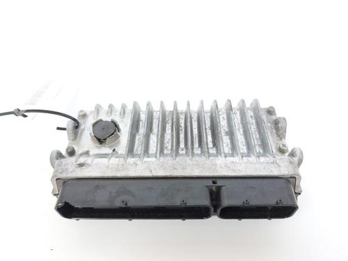 Used Engine control unit (ECU) Engine control unit (ECU) TOYOTA YARIS (_P13_) 1.5 Hybrid (NHP130_, NHP130) (101 hp) 17204623 17204623
