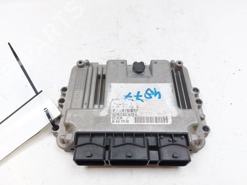 Calculateur moteur (ecu) CITROËN C4 Coupe (LA_) 1.6 HDi (109 hp) 29746339