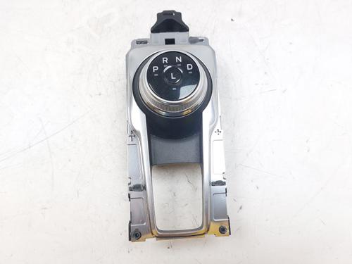 Used Shift knob Shift knob FORD FOCUS IV (HN) 1.5 EcoBlue (120 hp) 25835237 25835237