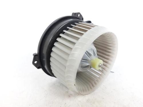 Used Heater blower motor Heater blower motor SUZUKI VITARA (LY) 1.6 DDiS AllGrip (APK416D) (120 hp) 15176236 15176236
