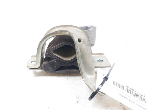 Used Engine mount Engine mount LANCIA YPSILON (312_) 1.2 (312.PXA1A, 312.YXA1A) (69 hp) 25888353 25888353