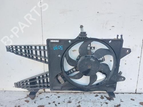 Køleventilator elektrisk FIAT PUNTO (188_) 1.3 JTD 16V (70 hp) 30454652