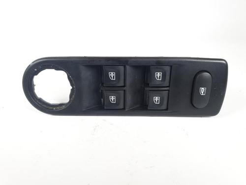 Used Left front window switch RENAULT CAPTUR I (J5_, H5_) 1.5 dCi 90 (J5N4, J5M5, J5MW, J5M6, J5AL, J5AJ) (90 hp) 22754047