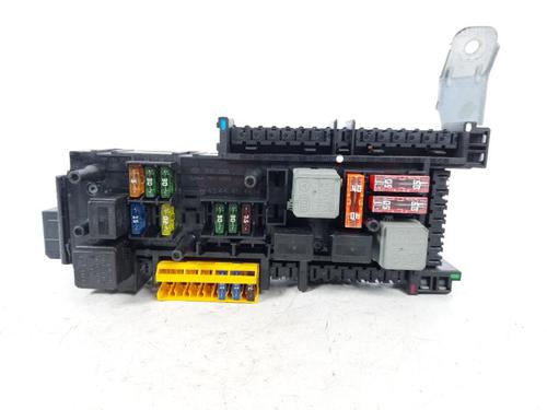 Used Fuse box Fuse box MERCEDES-BENZ C-CLASS T-Model (S204) C 220 CDI (204.202) (170 hp) 15166212 15166212