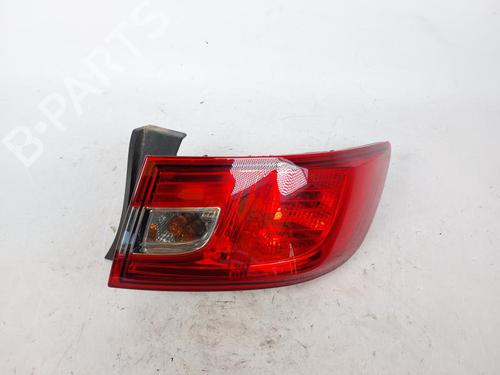 Used Right taillight Right taillight RENAULT CLIO IV (BH_) 1.2 LPG (BHMG) (72 hp) 23880225 23880225