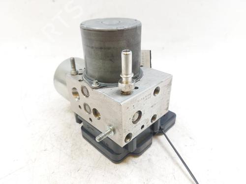 Used ABS pump ABS pump RENAULT ZOE (BFM_) Electric (BFME) (77 hp) 26048533 26048533