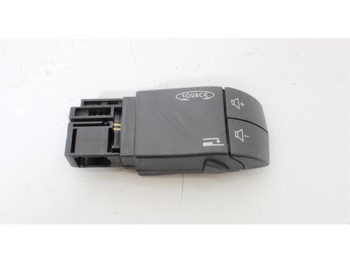Used Steering column stalk Steering column stalk RENAULT TWINGO II (CN0_) 1.2 16V (CN04, CN0B) (75 hp) 15147456 15147456