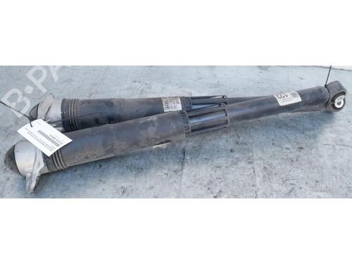 Used Right rear shock absorber Right rear shock absorber 15158867 15158867