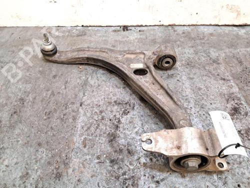 Used Left front suspension arm MERCEDES-BENZ CLA Shooting Brake (X118) CLA 180 (118.684) (136 hp) 33195950