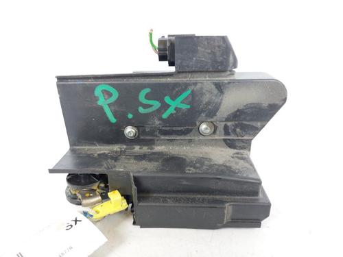 Venstre bagtil lås DACIA DUSTER (HM_) 1.5 dCi 110 4x4 (HMAB) (109 hp) 15172074