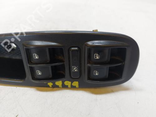 Left front window switch FIAT 500L (351_, 352_) 0.9 Natural Power (199LYC1B) | BP37259979I27 - Image 2