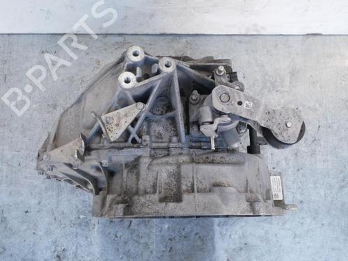 Gearbox MERCEDES-BENZ A-CLASS (W176) A 180 CDI / d (176.012) | BP15159323M3 