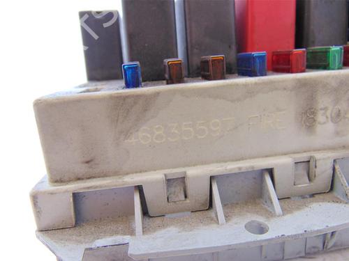 Fuse box FIAT PUNTO (188_) 1.2 16V 80 (188.233, .235, .253, .255, .333, .353, .639,... | BP15142567E1 