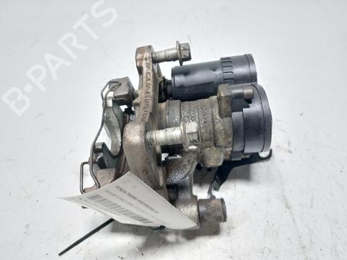Right front brake caliper JAGUAR E-PACE (X540) 2.0 D150 AWD | BP30613376M104