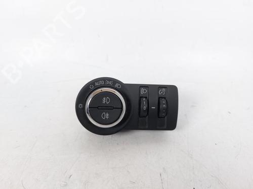 Commutateur OPEL INSIGNIA A (G09) 2.0 CDTI (68) (131 hp) 17203904