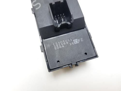 Left front window switch OPEL MOKKA / MOKKA X (J13) 1.4 4x4 (_76) | BP29050322I27 - Image 3