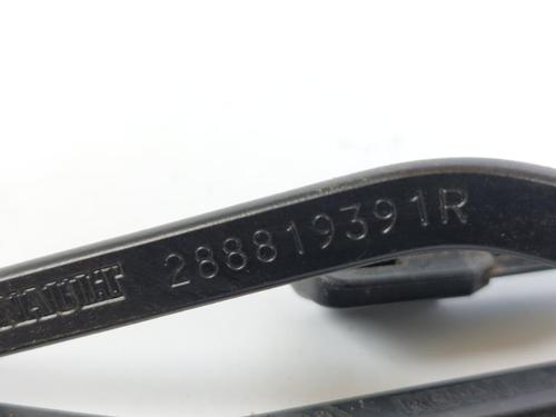 Front windshield wiper arm RENAULT MEGANE IV Grandtour (K9A/M/N_) 1.5 Blue dCi 115 (K9A6) | BP15167130C143 