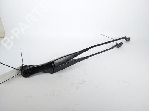 Used Front windshield wiper arm PEUGEOT 308 II (LB_, LP_, LW_, LH_, L3_) 1.5 BlueHDi 130 (131 hp) 15157084