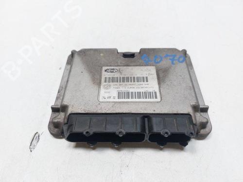 Used Engine control unit (ECU) Engine control unit (ECU) FIAT PANDA (169_) 1.2 (169.AXB11, 169.AXB1A) (60 hp) 33734685 33734685