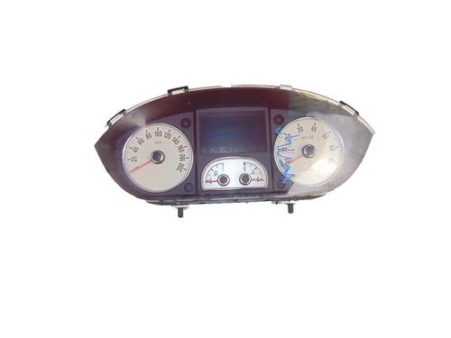 Used Instrument cluster Instrument cluster 15140568 15140568