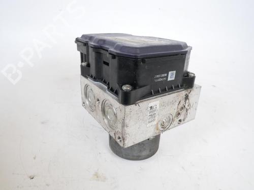 Used ABS pump FORD MONDEO IV (BA7) 2.0 TDCi (140 hp) 15149173