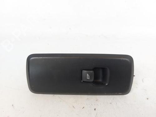 Used Right front window switch LAND ROVER RANGE ROVER SPORT I (L320) 3.0 D 4x4 (245 hp) 17805182