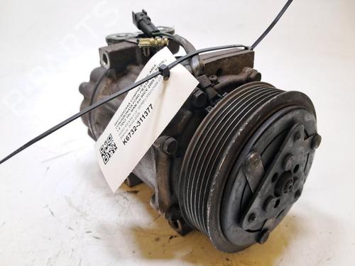 Used AC compressor AC compressor FORD FIESTA V (JH_, JD_) 1.6 TDCi (90 hp) 33197401 33197401