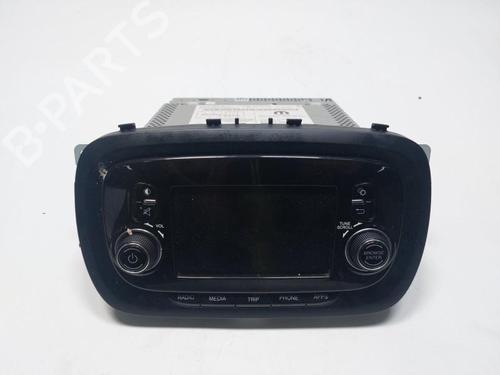 Used Radio Radio FIAT 500X (334_) 1.3 D Multijet (334AXH1A) (95 hp) 33196375 33196375
