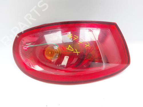 Used Right taillight Right taillight 29448106 29448106