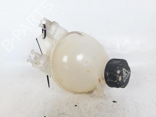 Used Expansion tank PEUGEOT 208 I (CA_, CC_) 1.2 THP 110 (110 hp) 18740679