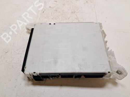 Fuse box TOYOTA AYGO X (_B7_) 1.0 VVT-i (KGB70) | BP38036250E1 - Image 4