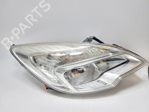 Used Right headlight OPEL MERIVA B MPV (S10) 1.4 (75) (100 hp) 30613074