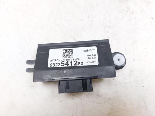Used Control unit Control unit DS DS 3 / DS 3 CROSSBACK (UR_, UC_, UJ_) 1.2 PureTech 100 (URHNKK, URHNEK) (101 hp) 26671990 26671990