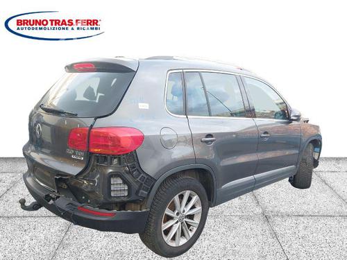 Left front brake caliper VW TIGUAN (5N_) 2.0 TDI | BP23416650M105