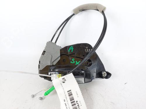 Used Front left lock Front left lock 15172564 15172564