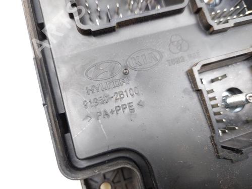 Fuse box HYUNDAI SANTA FÉ II (CM) 2.2 CRDi 4x4 | BP25301591E1 