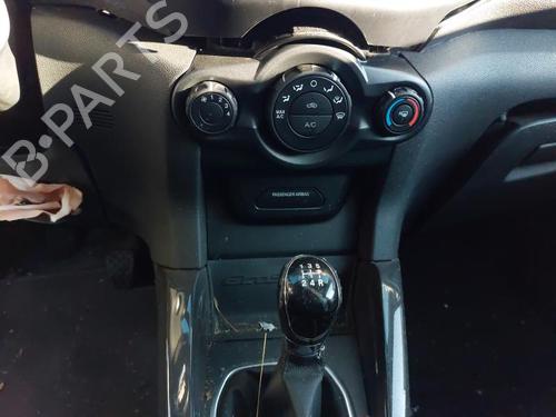 Front windshield wiper arm FORD ECOSPORT 1.5 EcoBlue TDCi | BP15166186C143