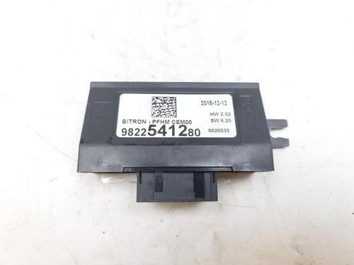 Used Control unit Control unit DS DS 3 / DS 3 CROSSBACK (UR_, UC_, UJ_) 1.2 PureTech 100 (URHNKK, URHNEK) (101 hp) 26671992 26671992