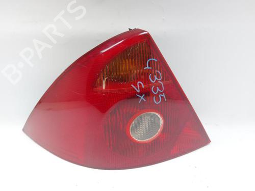 Used Left taillight FORD MONDEO III Saloon (B4Y) 2.0 16V TDDi / TDCi (115 hp) 28014698