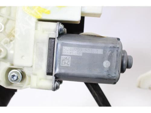 Left rear window motor VW GOLF VII (5G1, BQ1, BE1, BE2) 1.6 TDI | BP15147772E23 