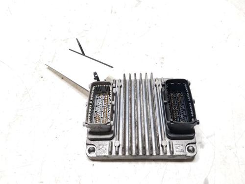 Used Engine control unit (ECU) CHEVROLET NUBIRA Estate 1.8 (121 hp) 31011286