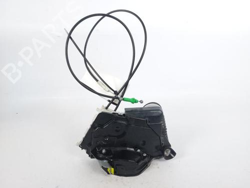 Used Front left lock TOYOTA YARIS (_P13_) 1.5 Hybrid (NHP130_) (101 hp) 21603168