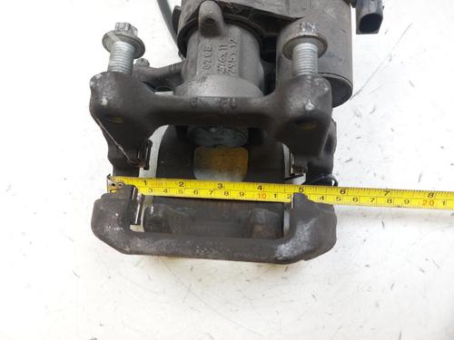 Left front brake caliper MERCEDES-BENZ A-CLASS (W177) A 180 d (177.010) | BP28618721M105