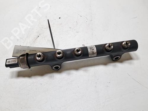 Injection rail PEUGEOT 2008 I (CU_) 1.6 HDi | BP33197127M98 - Image 2