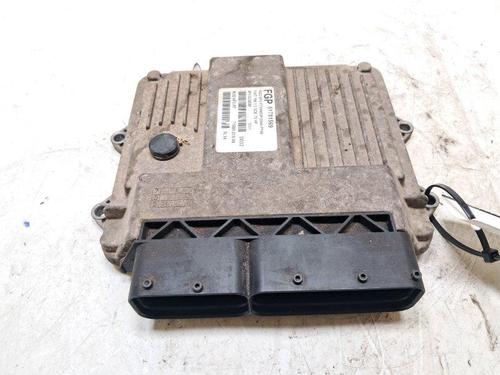 Used Engine control unit (ECU) Engine control unit (ECU) FIAT GRANDE PUNTO (199_) 1.3 D Multijet (75 hp) 33616467 33616467