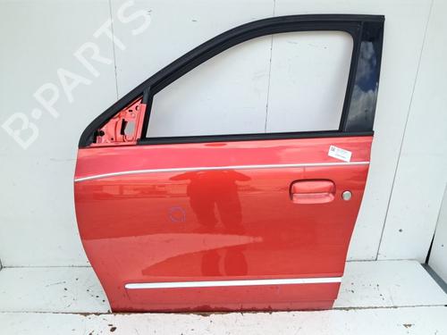 Dør venstre fortil Dør venstre fortil RENAULT TWINGO III (BCM_, BCA_) Z.E: (BCA1) (82 hp) 35781935 35781935
